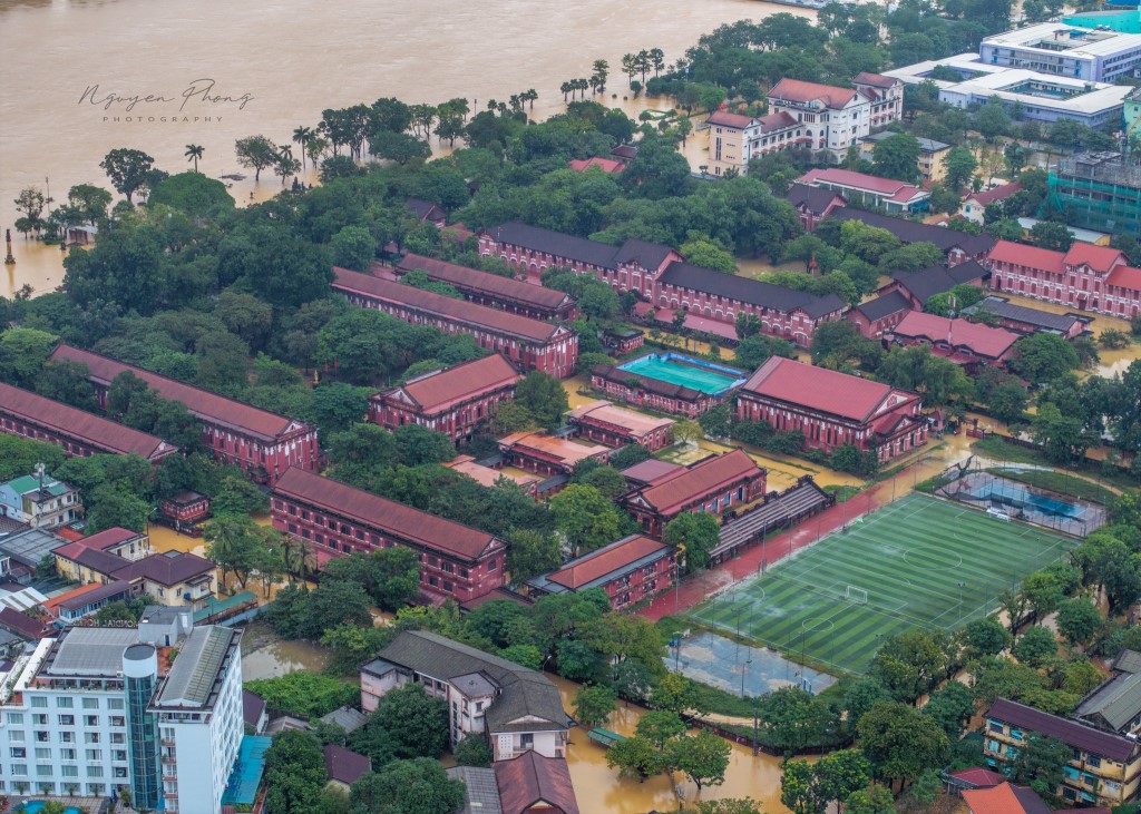 hue_lu lut hue_hue ngap lut_thientai_luluthue_phat giao hue34.jpg